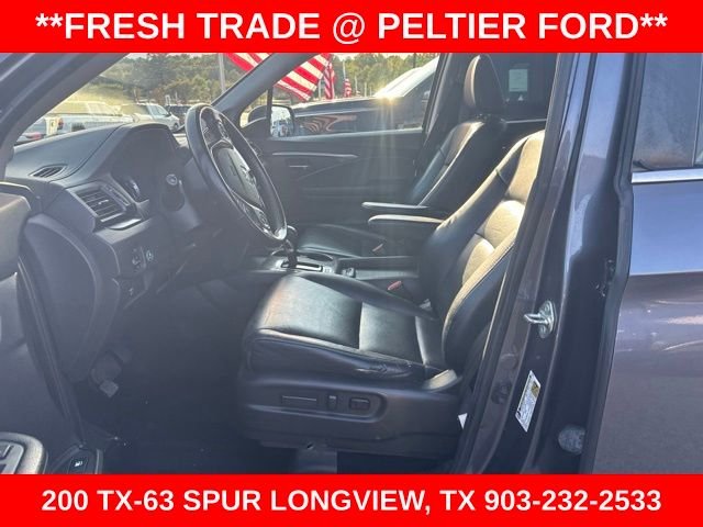 Used 2017 Gray Honda RTL-T image 6