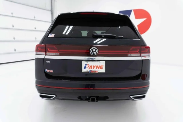 New 2026 Deep Black Pearl Volkswagen 2.0T SE w/Technology image 6