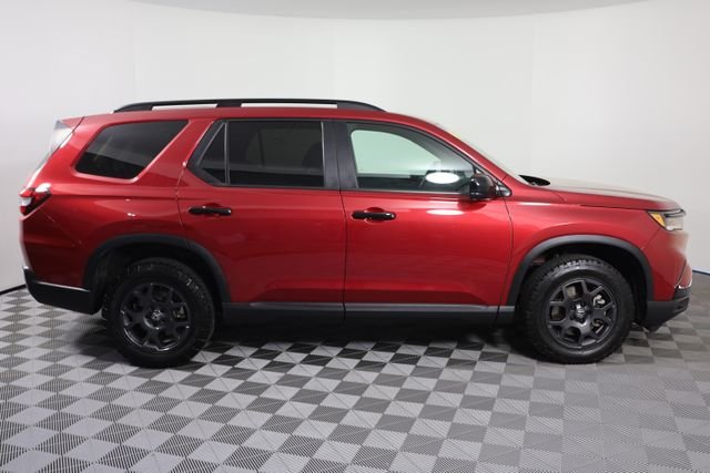 Used 2025  Honda TrailSport image 9