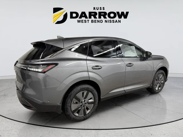 Used 2025 Gray Nissan SL image 5