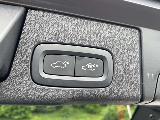 Certified Used 2023 Gray Volvo B5 Plus Bright Theme image 19
