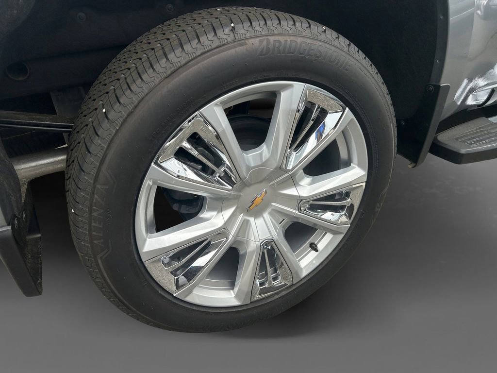 New 2026 Sterling Gray Metallic Chevrolet High Country image 10