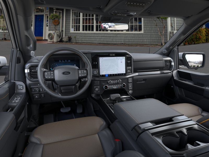 New 2025 Oxford White Ford Tremor image 9