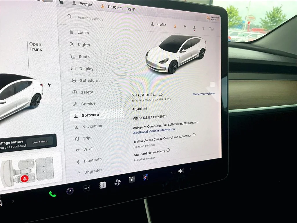 Used 2019 White Tesla Standard Range Plus image 20
