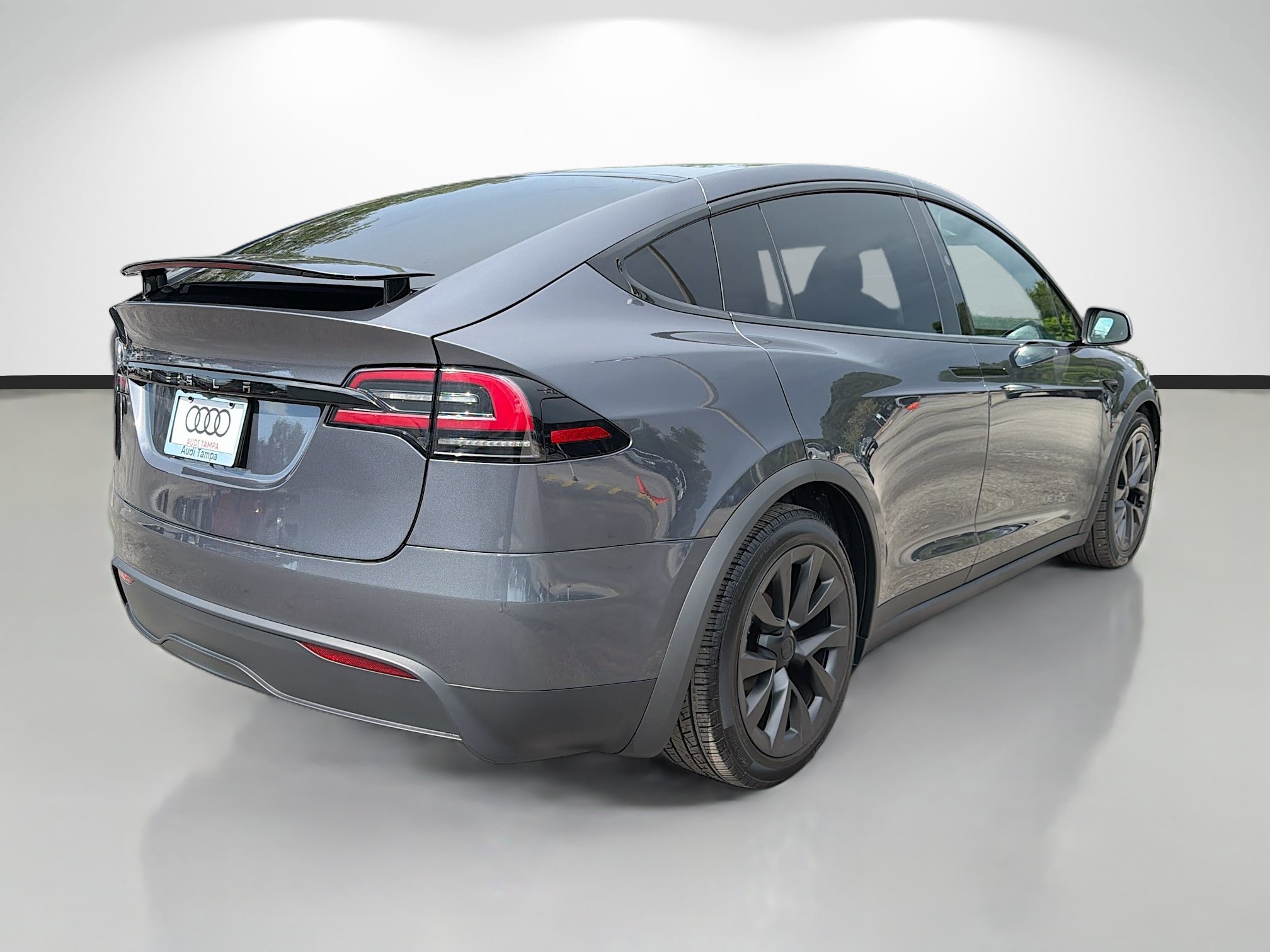 Used 2023 Midnight Silver Metallic Tesla Standard Range image 3
