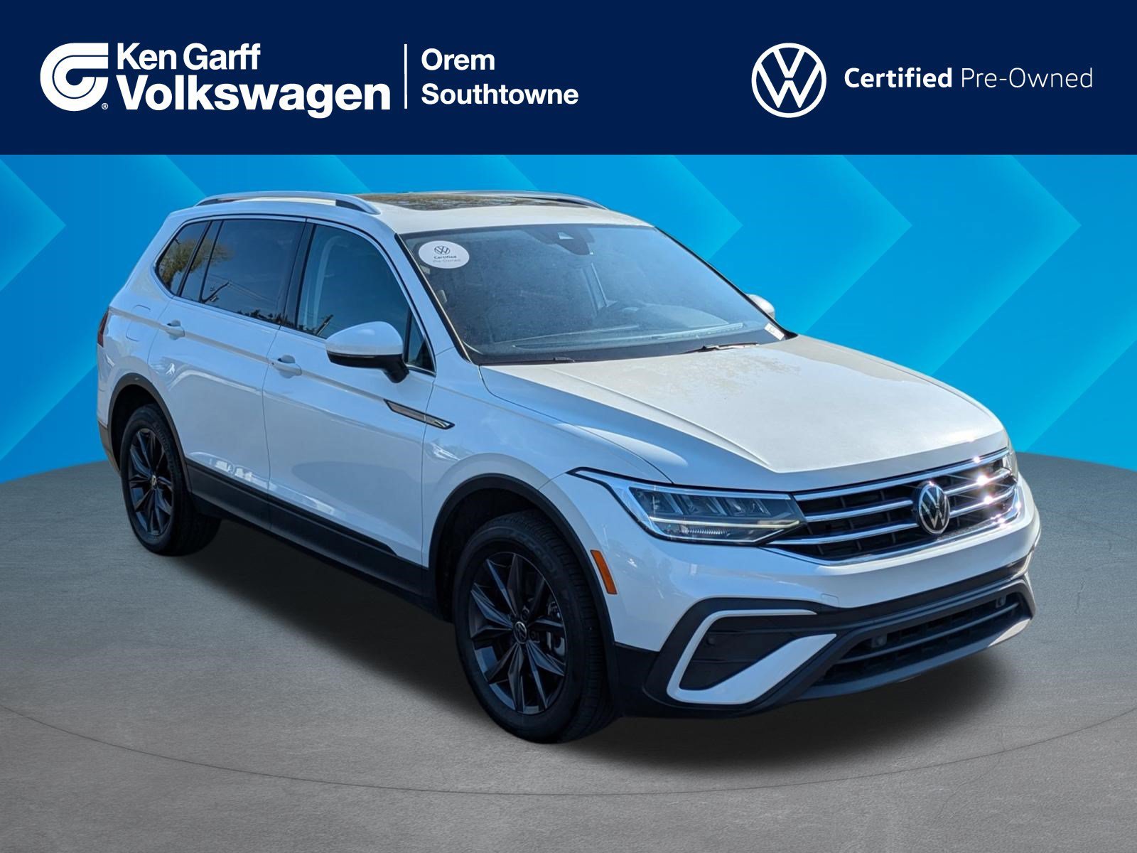 Certified Used 2023 Opal White Volkswagen SE image 1