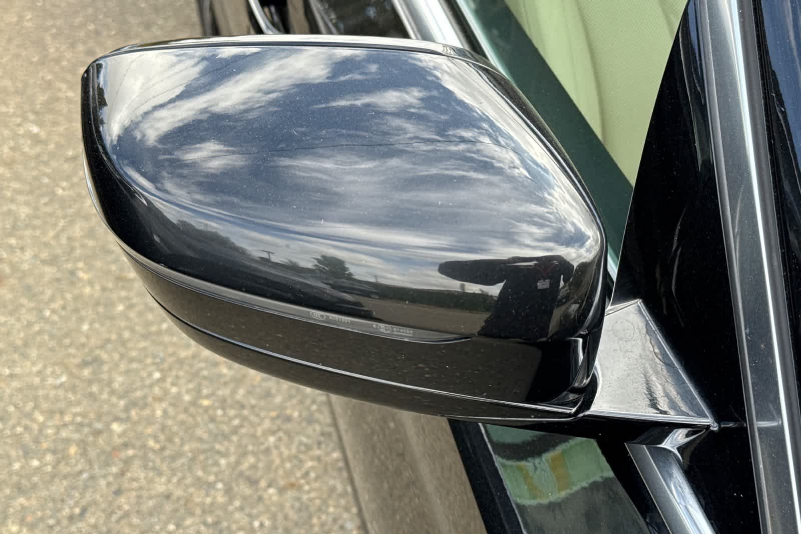 Used 2021 Jet Black BMW 530i xDrive image 13