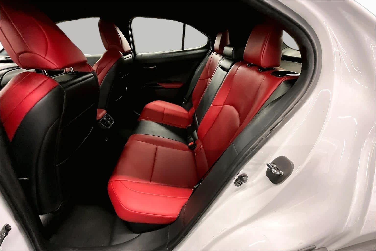 Certified Used 2021 Ultra White Lexus F SPORT image 20