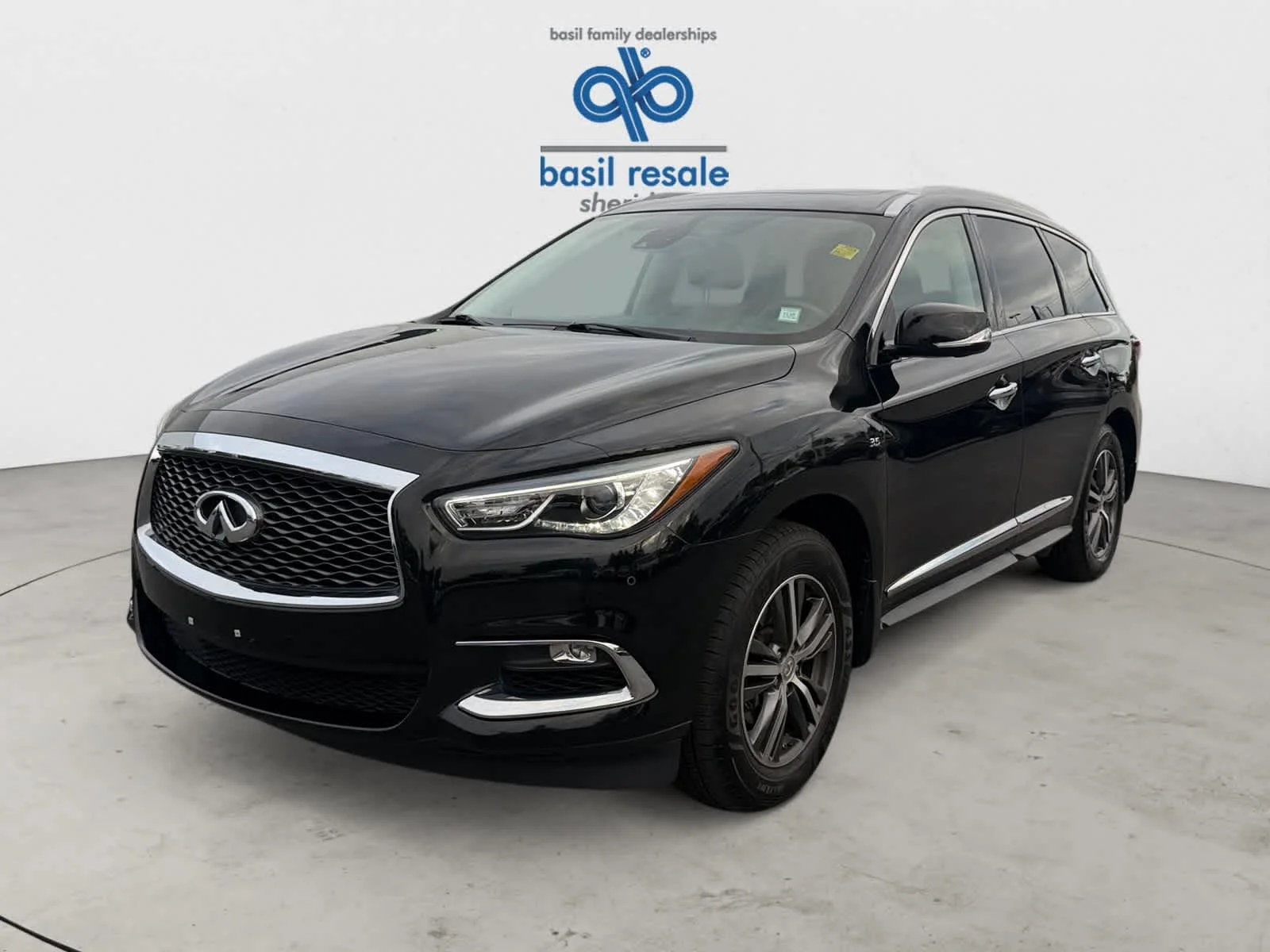 Used 2019 Black Obsidian INFINITI PURE image 2