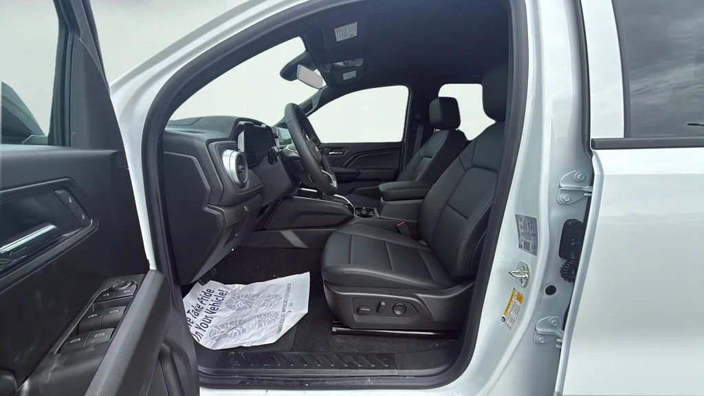 2026 Chevrolet Colorado LT - Photo 21