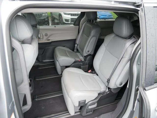 Certified Used 2024 CELESTIAL SILVER Toyota  image 11
