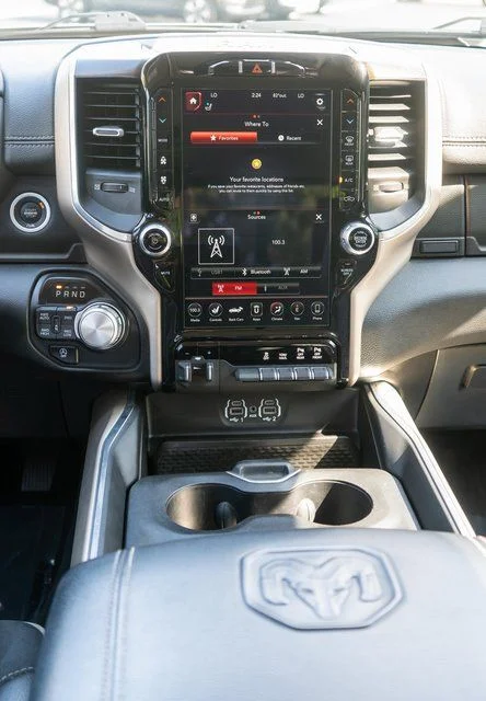 Used 2021 Silver Ram Laramie image 16