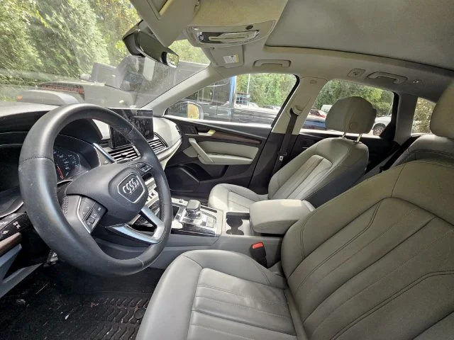 Used 2023 Black Audi 40 Premium image 9