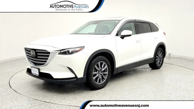 2023 Mazda CX-9 Touring AWD w/ 2nd-Row Captains Chairs & Power Moonroof
