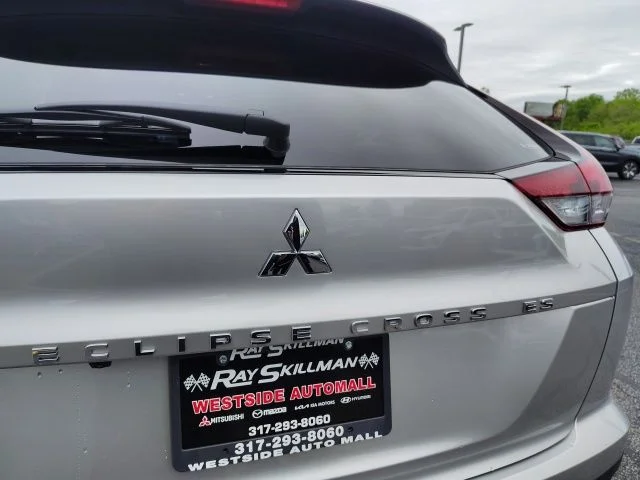 New 2026 Gray Mitsubishi ES image 28