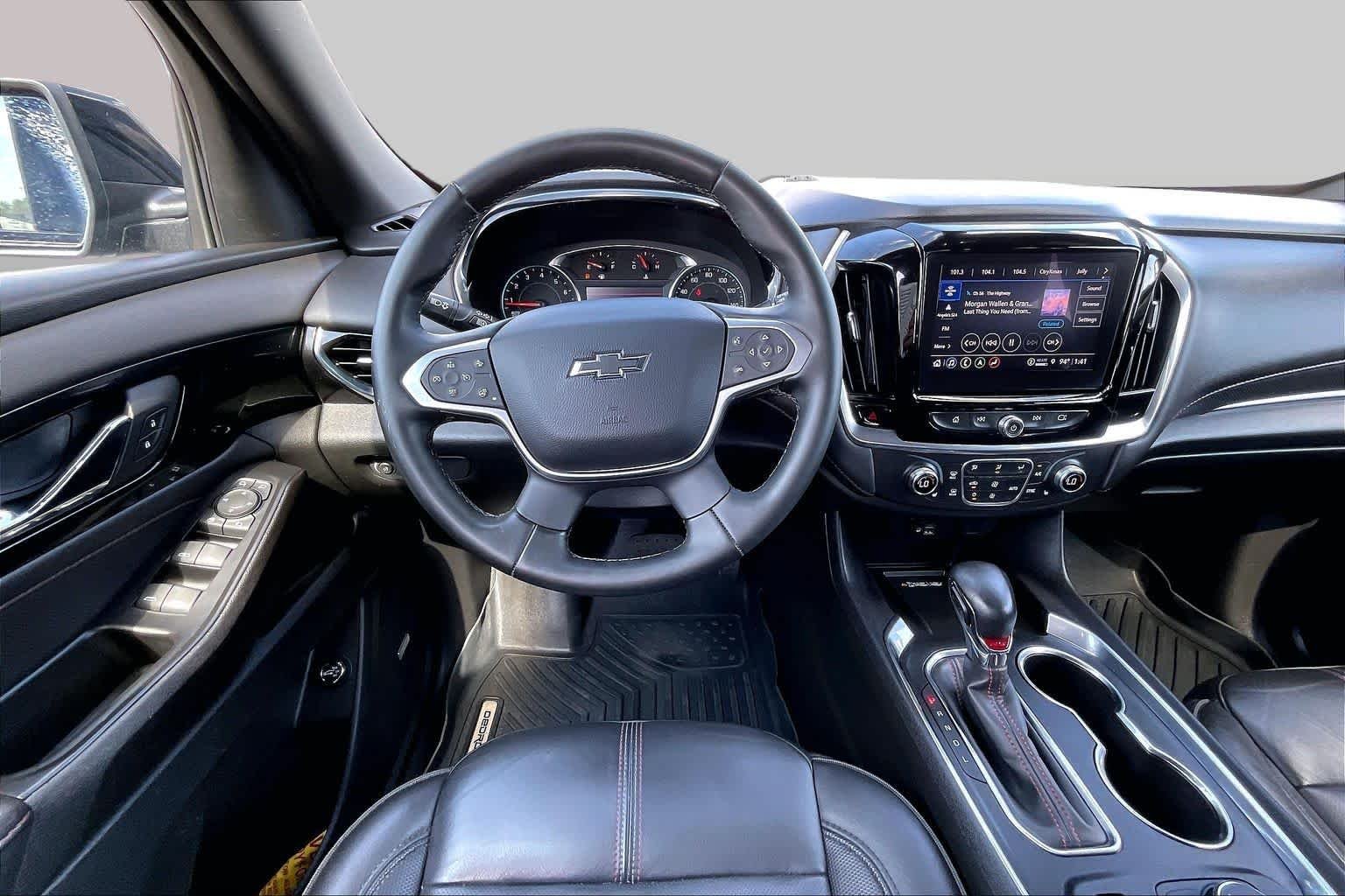 Used 2023 Mosaic Black Metallic Chevrolet RS image 6