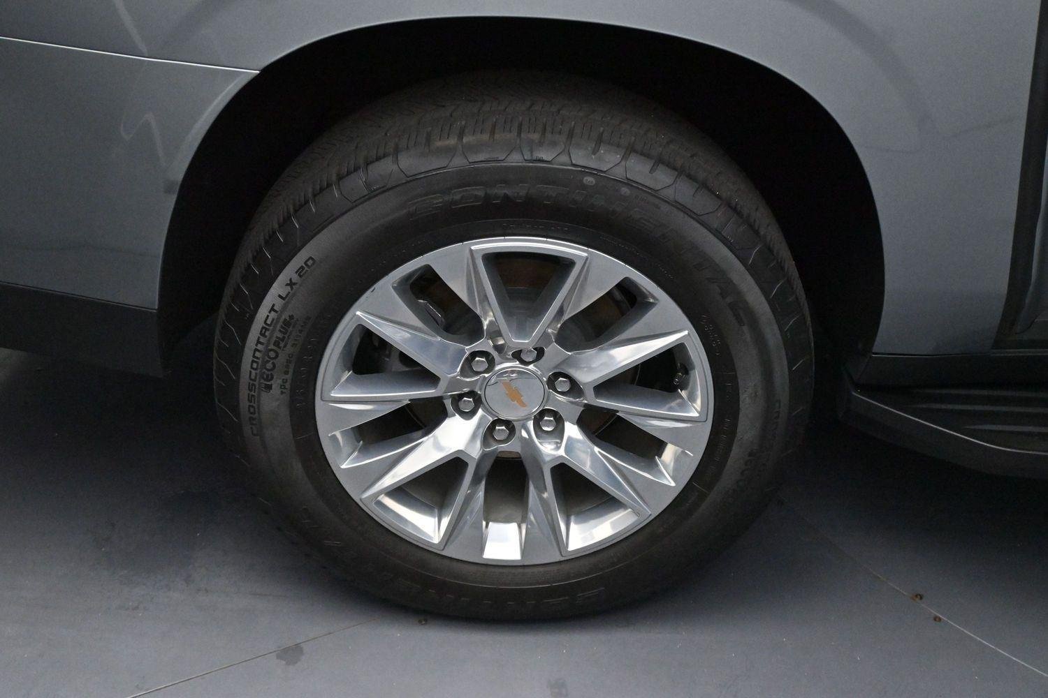 Used 2025 Sterling Gray Metallic Chevrolet Premier image 35
