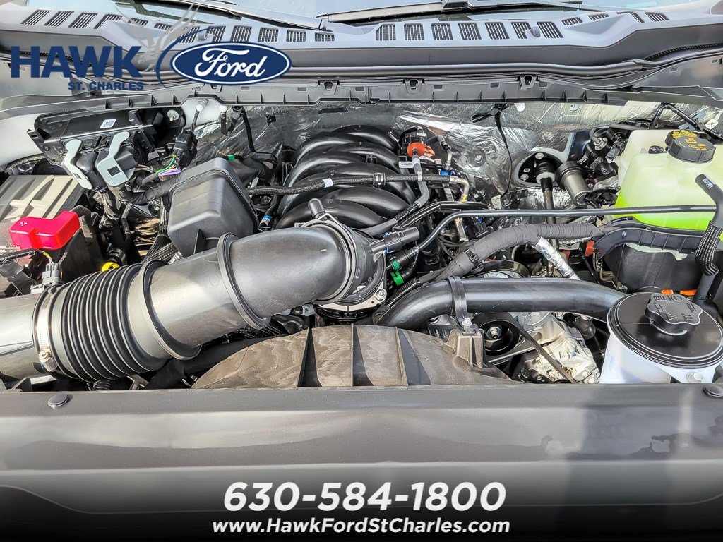 New 2026 Oxford White Ford F-450® XL image 16
