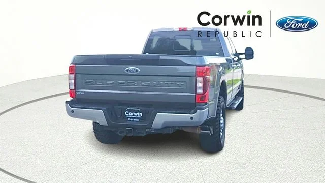 Used 2022 Gray Metallic Ford Lariat image 7