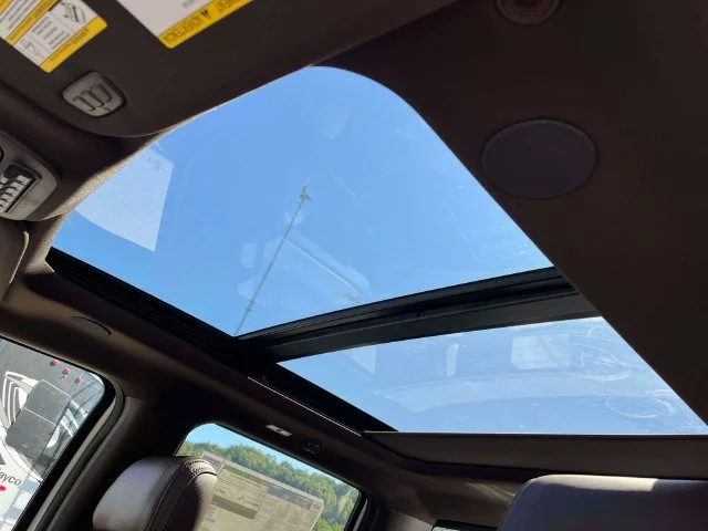 New 2027 Star White Metallic Tri-Coat Ford F-350® King Ranch® image 29