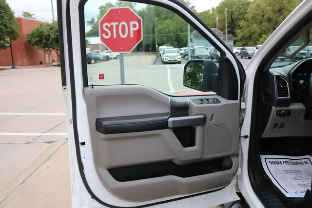 Used 2015 Oxford White Ford XLT image 21