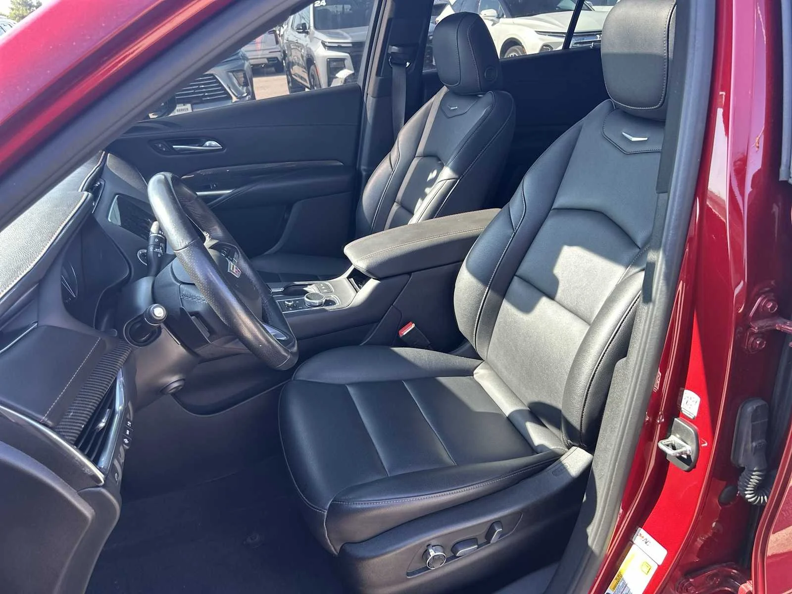 2023 Cadillac XT4 Sport - Photo 21