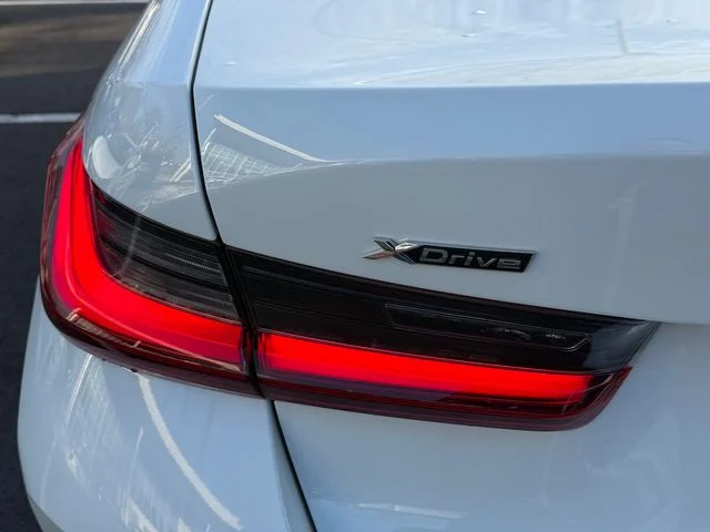 Used 2025 Alpine White BMW 330i xDrive image 34