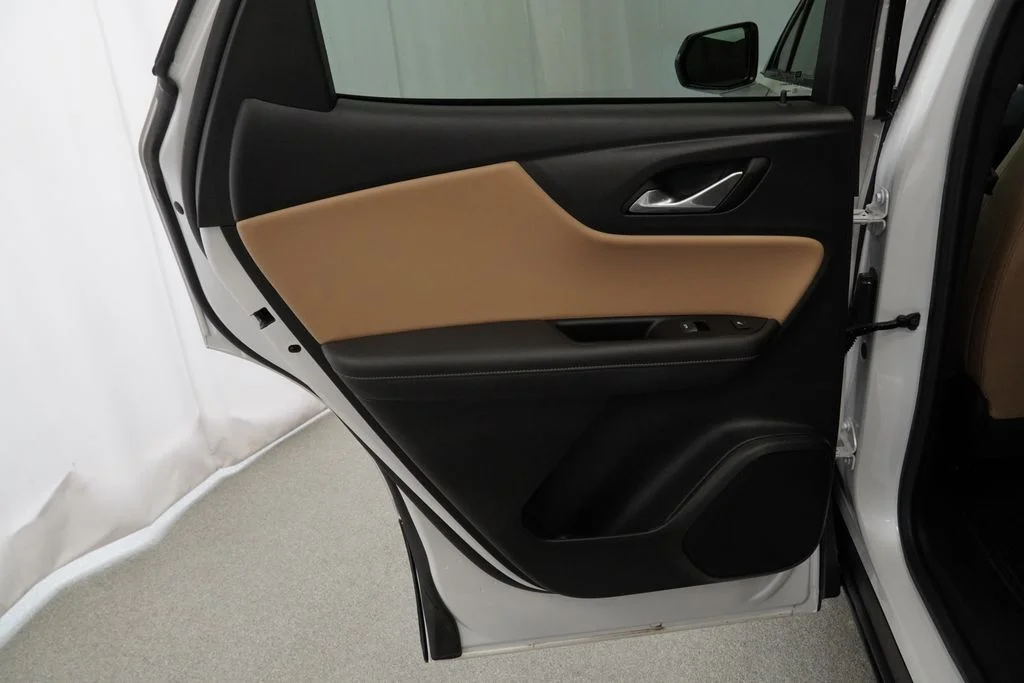 Used 2025 Beige Chevrolet Premier image 23