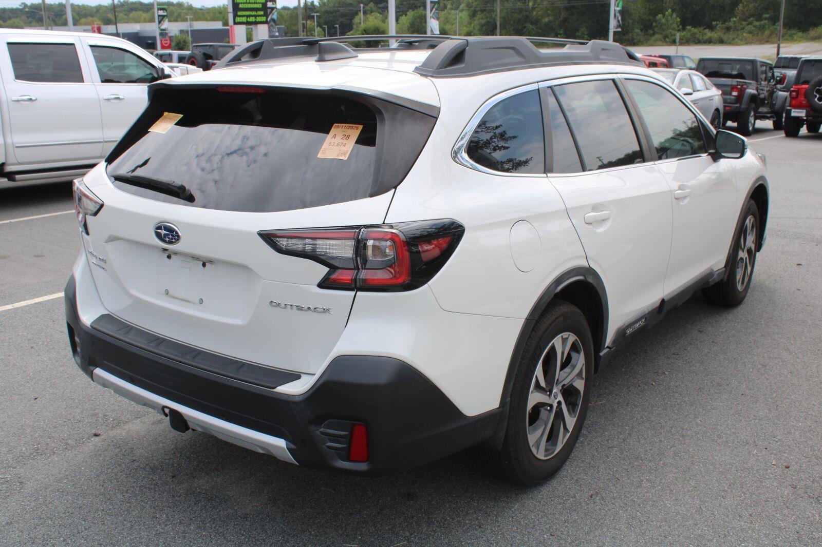 Used 2020 Crystal White Pearl Subaru Limited image 6