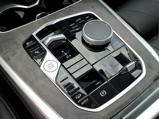 Used 2023 Black BMW xDrive40i image 13