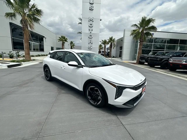 2026 Kia K4