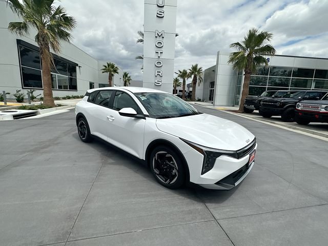 2026 Kia K4 Hatchback EX