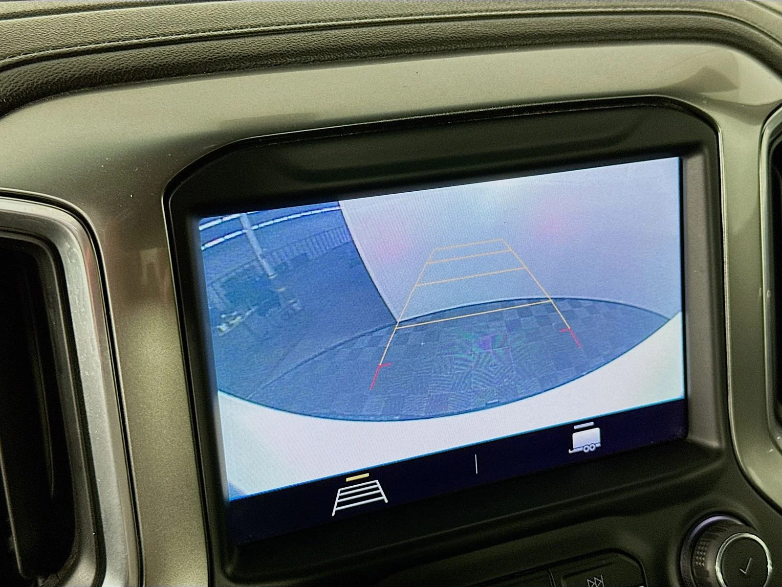 Used 2019 Summit White Chevrolet LT Trail Boss image 15