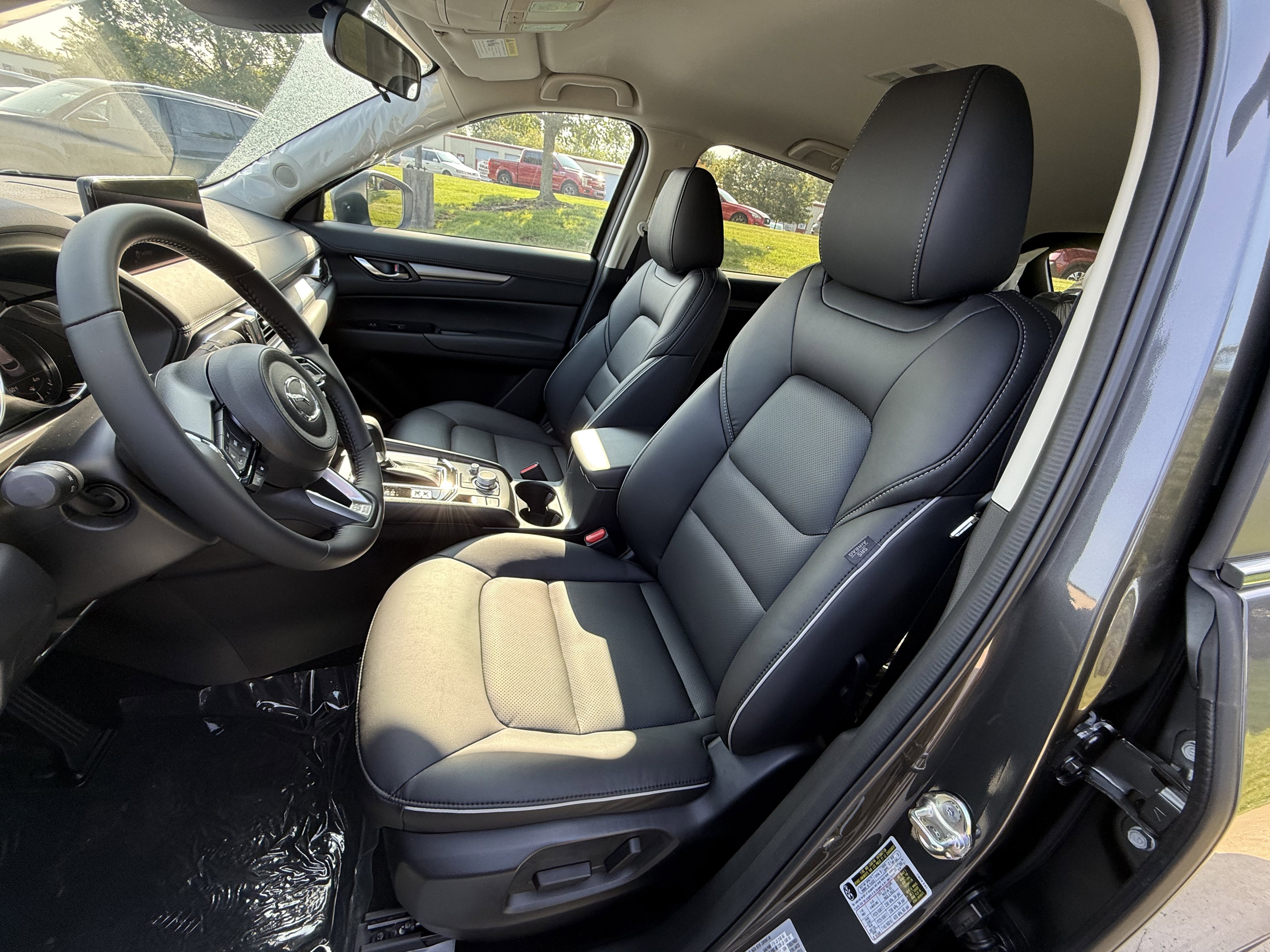 2025 Mazda CX-5 S Select Package - Photo 19