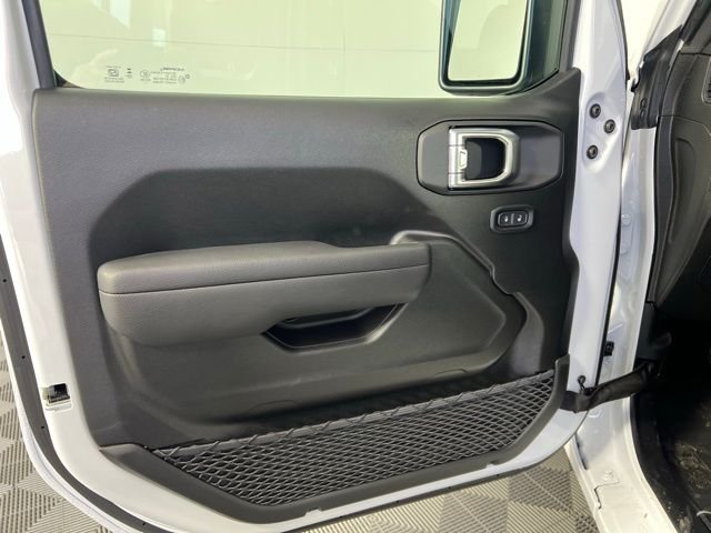 New 2026 White Jeep Sport image 13