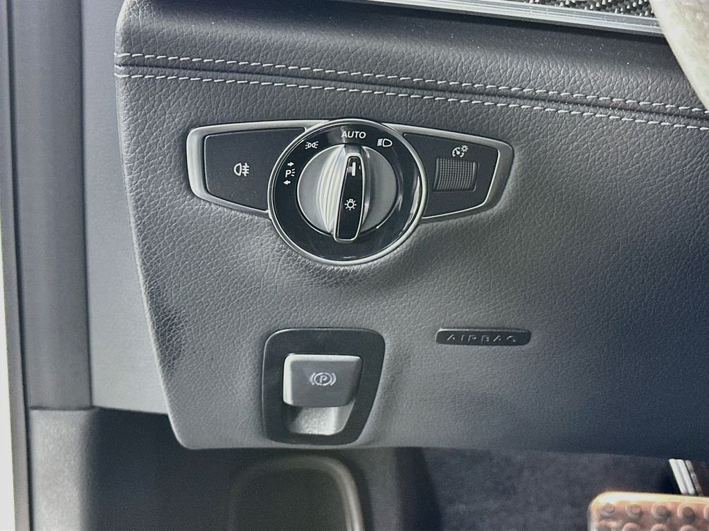 Used 2020 White Mercedes-Benz S image 10