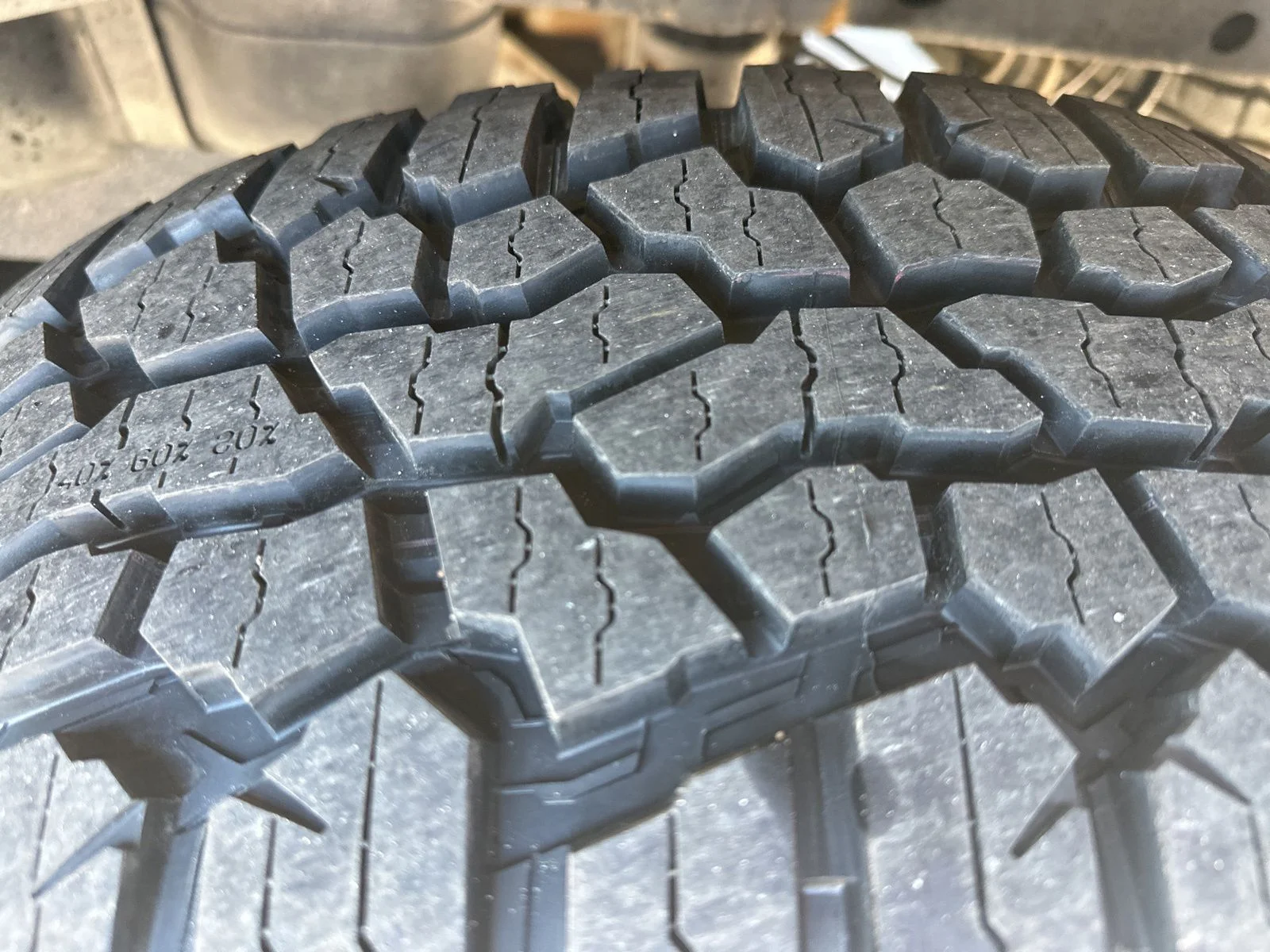 Used 2020 Black Ford Platinum image 12
