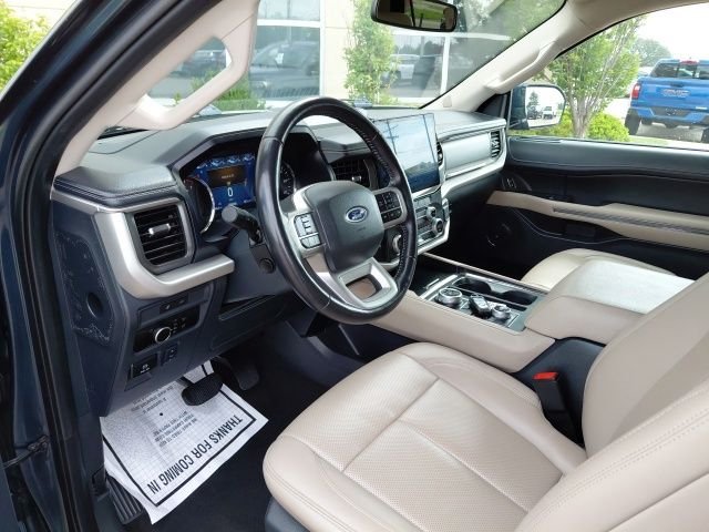 Used 2024 Blue Metallic Ford XLT image 6