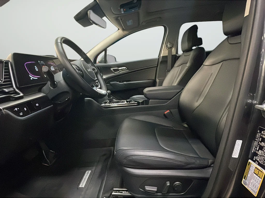 Used 2025 Gray Kia EX image 10