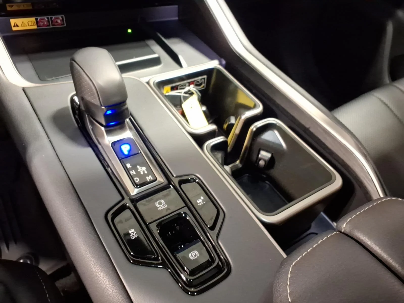 New 2026 Celestial Silver Metallic Lexus 500h F SPORT Performance Luxury image 8