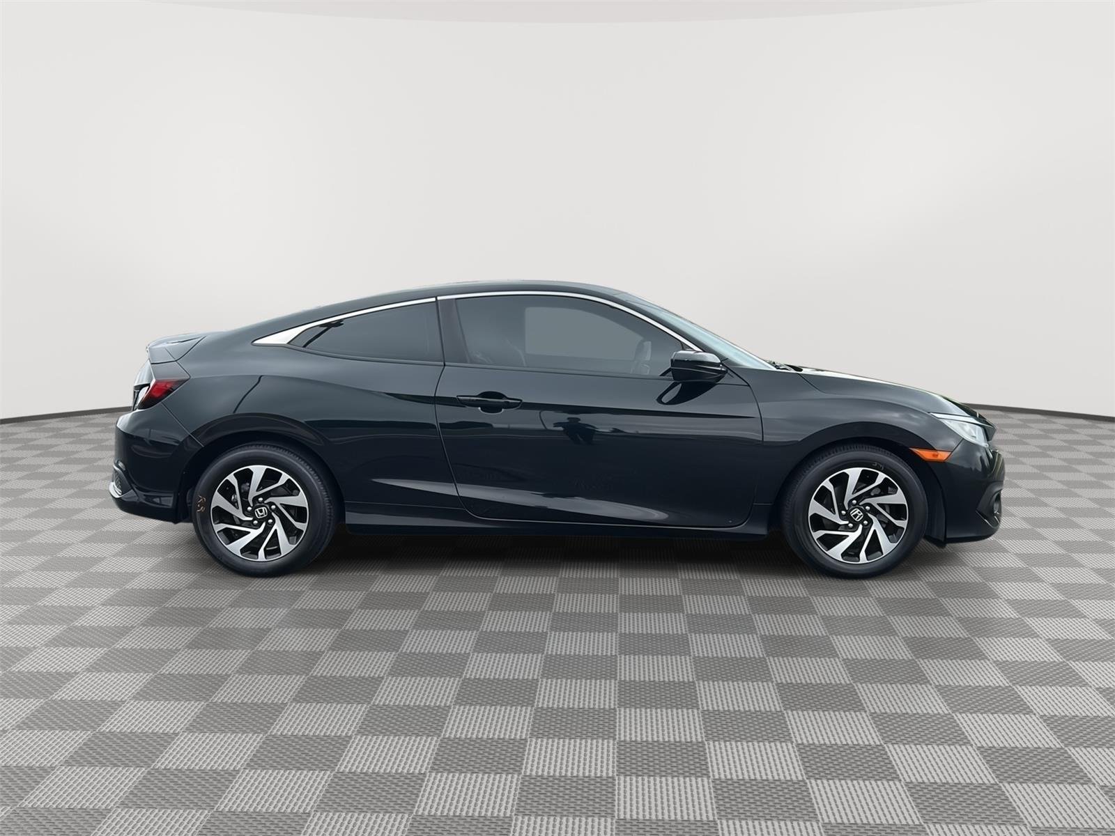 Certified Used 2016 Crystal Black Pearl Honda LX image 2