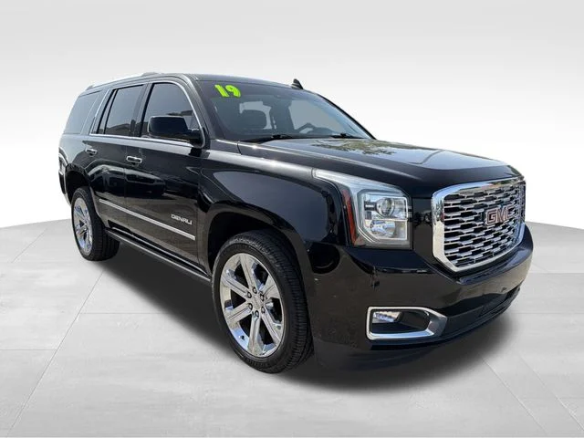 2019 GMC Yukon 4WD Denali's photo
