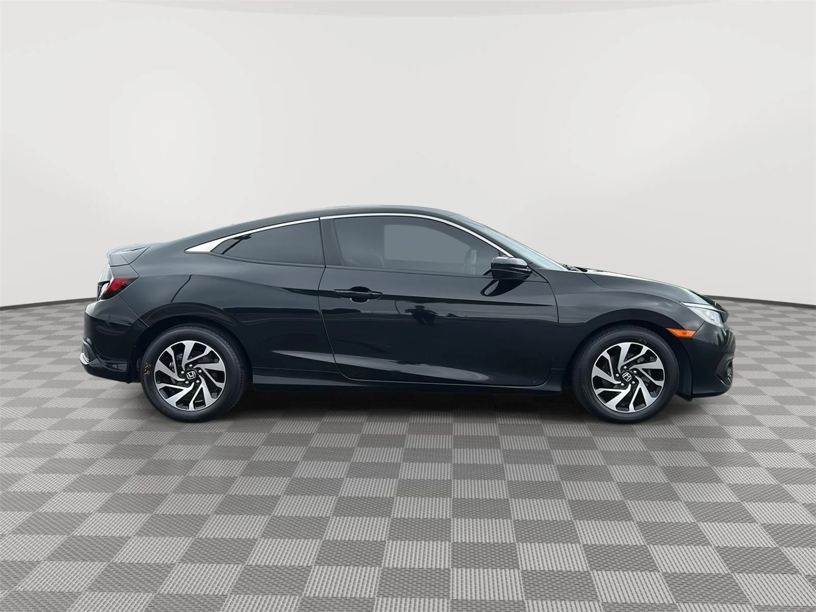 Certified Used 2016 Crystal Black Pearl Honda LX image 2