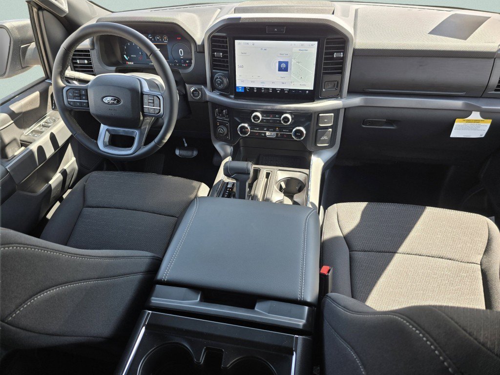New 2026 Oxford White Ford XLT image 33