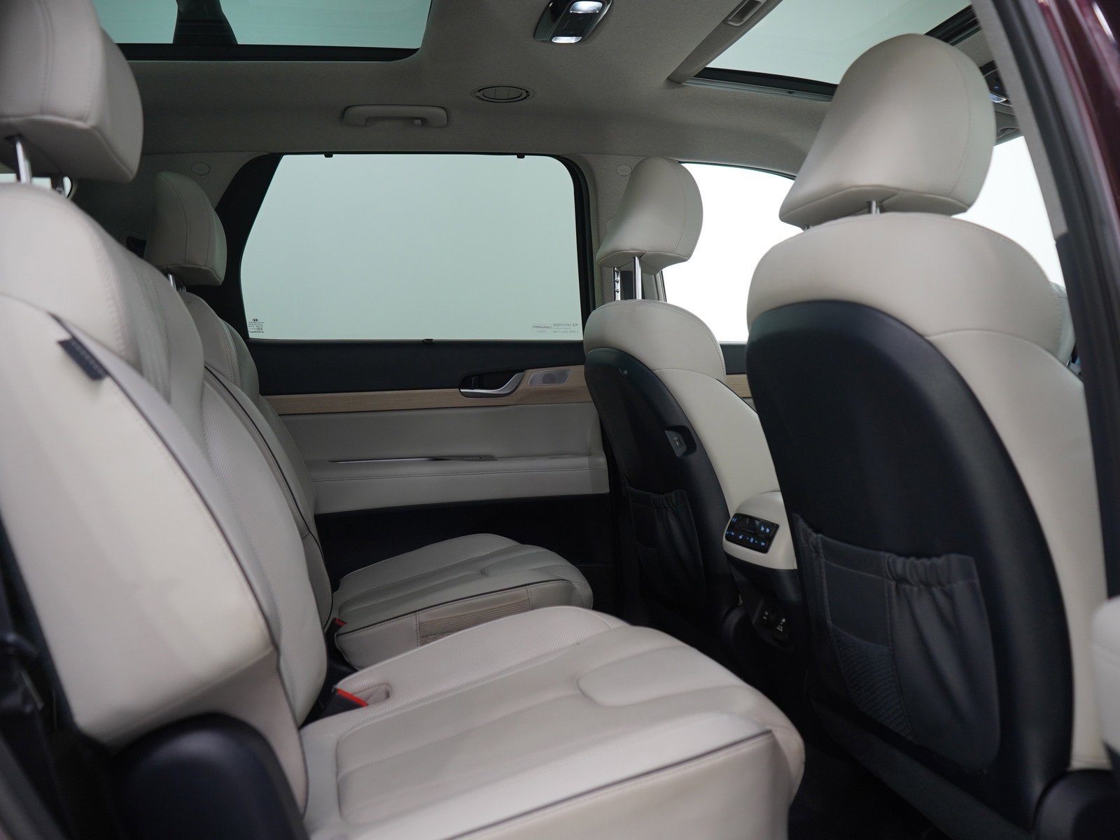 2024 Hyundai Palisade Limited - Photo 13