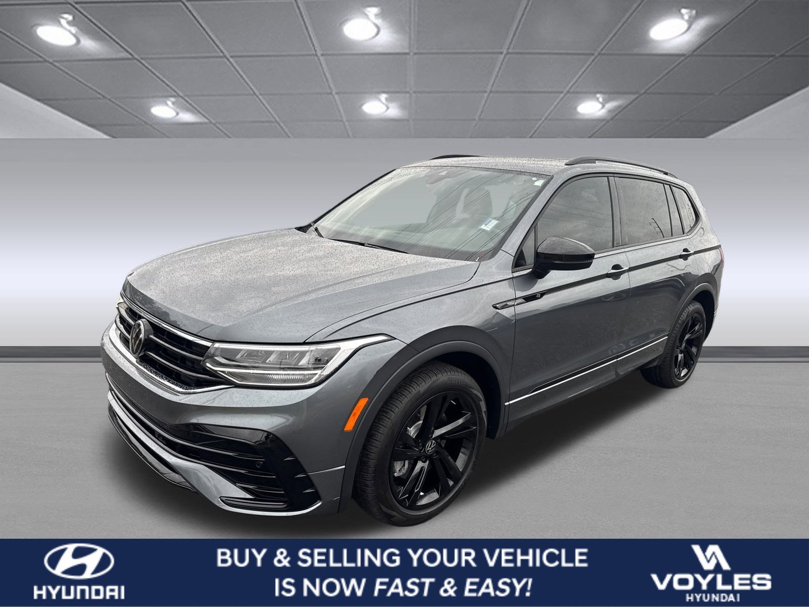 2024 Volkswagen Tiguan SE R-LINE BLACK