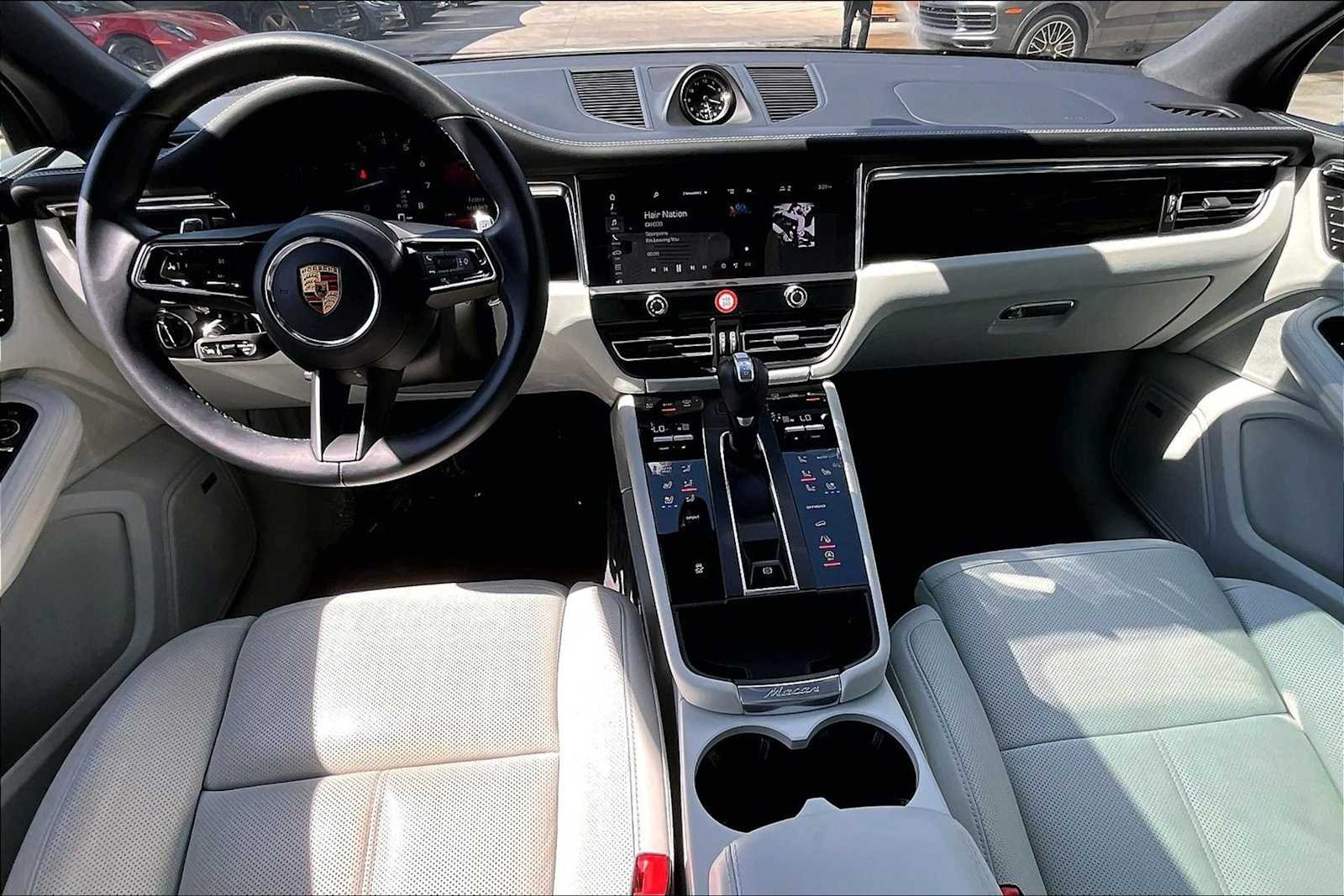 Used 2025 Carrara White Metallic Porsche  image 14