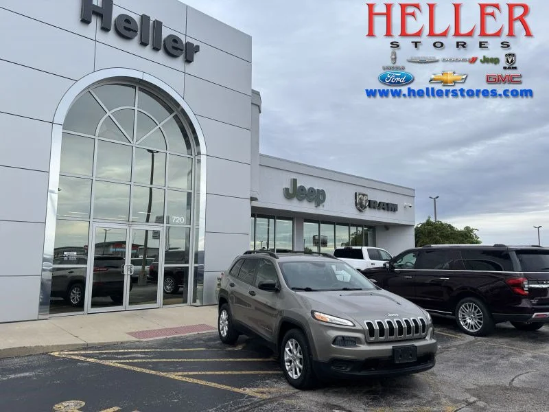 Used 2017 Light Brownstone Pearlcoat Jeep Sport image 1