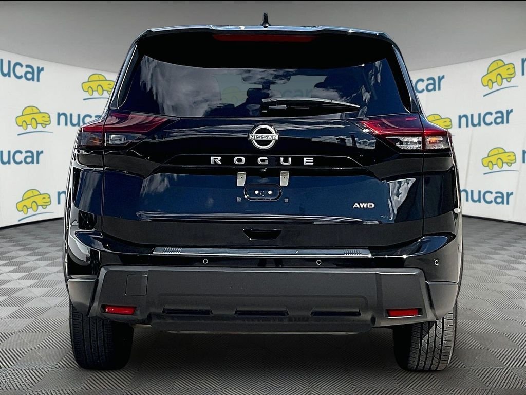 Used 2024 Black Nissan S image 5