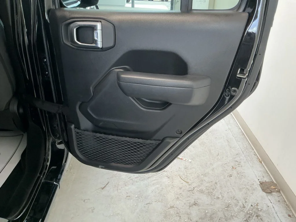 Used 2025 Black Clearcoat Jeep Sport S image 19